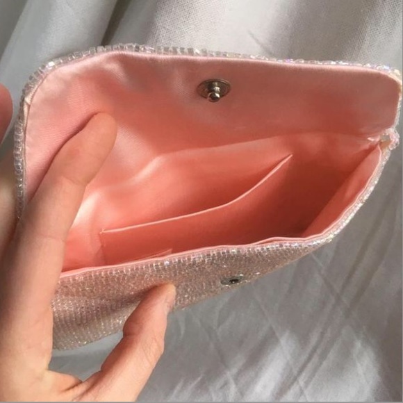 Baby pink hand beaded Richere Bag, Old Hollywood, Eveningdress, Formalwear - Picture 2 of 4